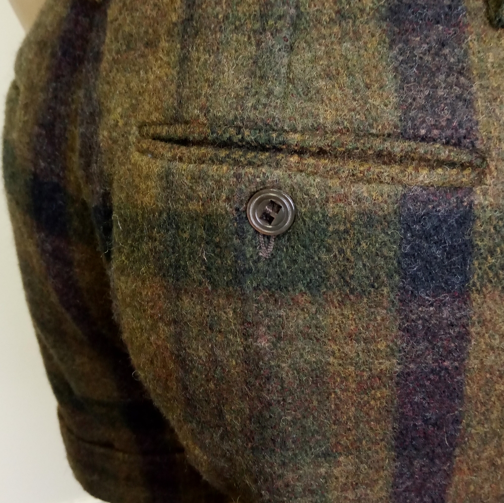 A.P.C. Wool Green Plaid Shorts M - image 8